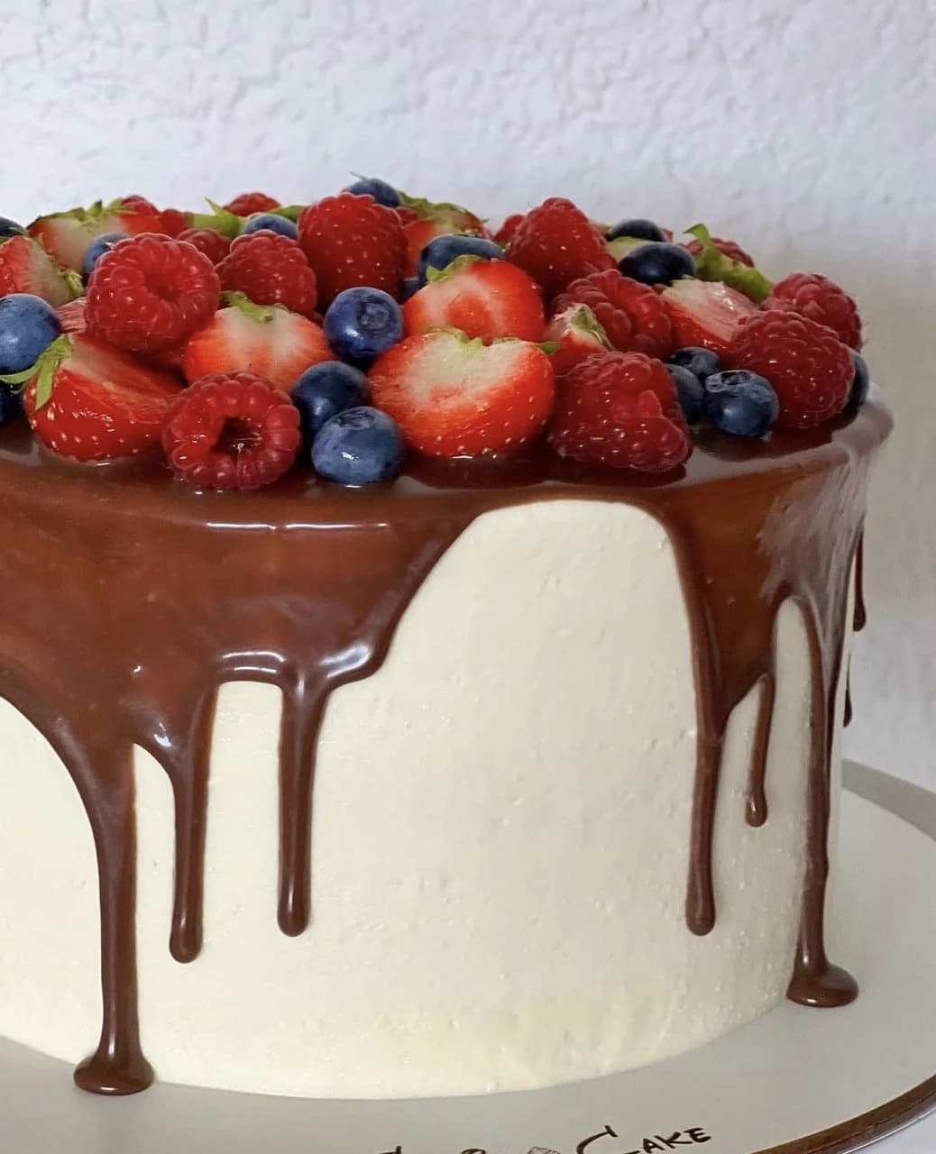 Chrisi Cake 5