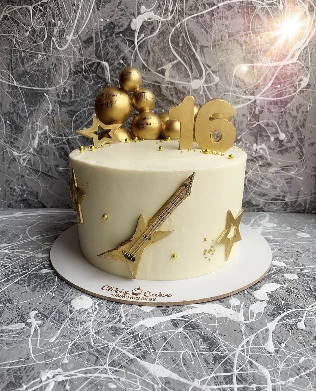 Chrisi Cake 8