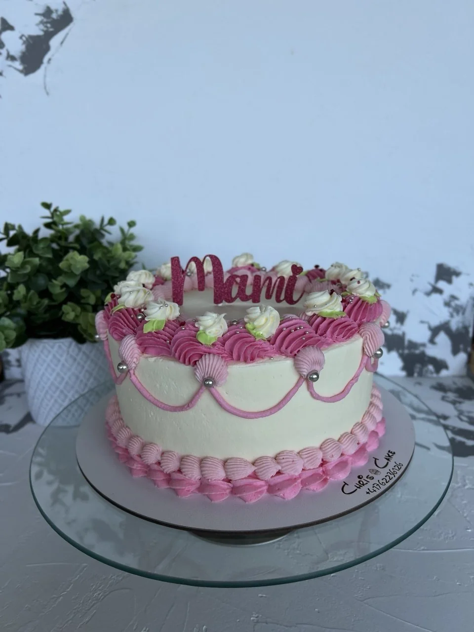 Chrisi Cake 11