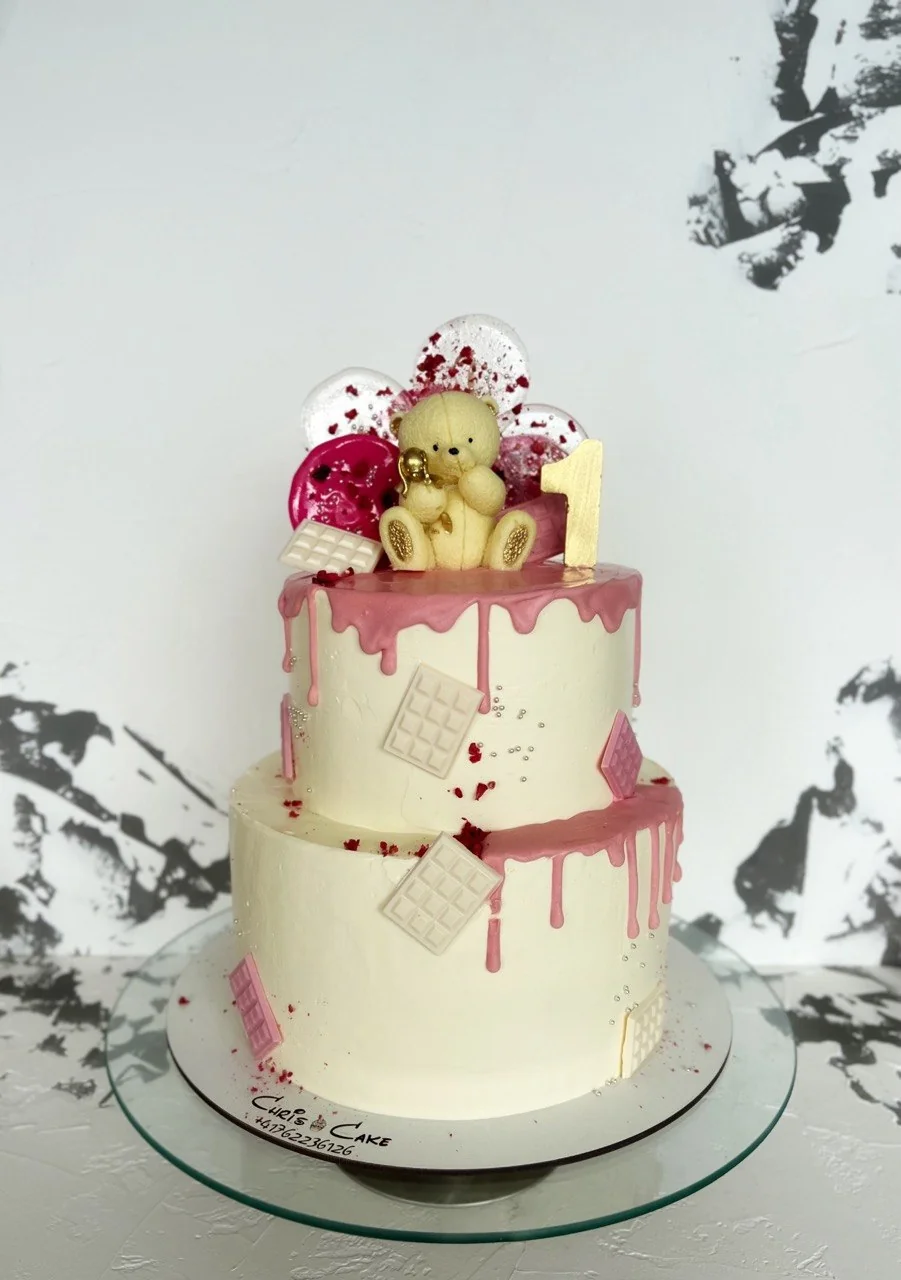 Chrisi Cake 18