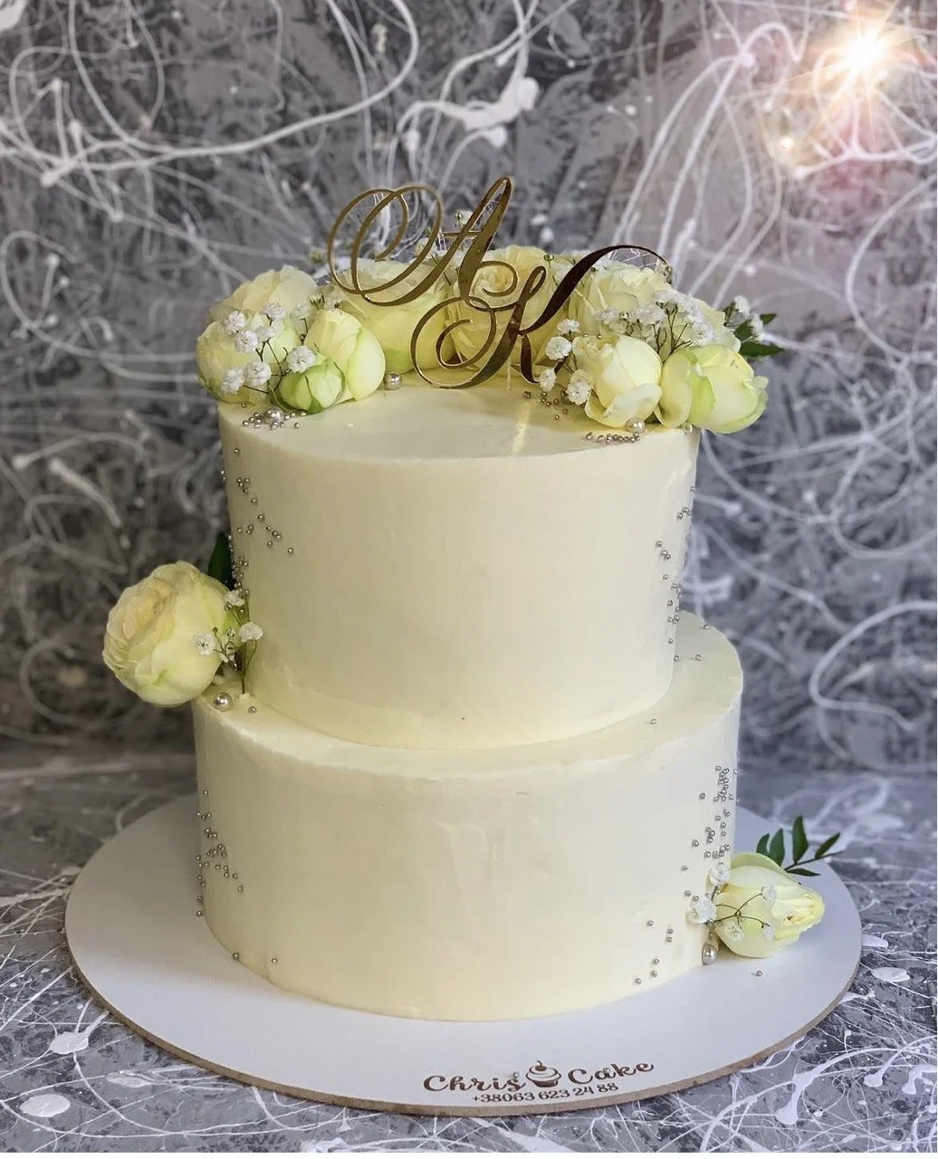 Chrisi Cake 70